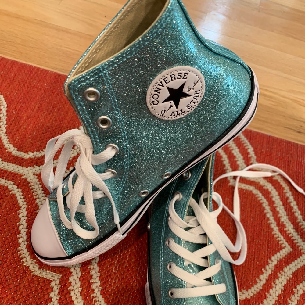 New Converse glitter high tops big kids 5/women’s 7